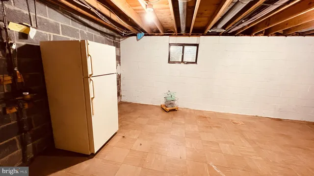 $3,250 | 7853 Muirfield Court, Potomac, MD 20854