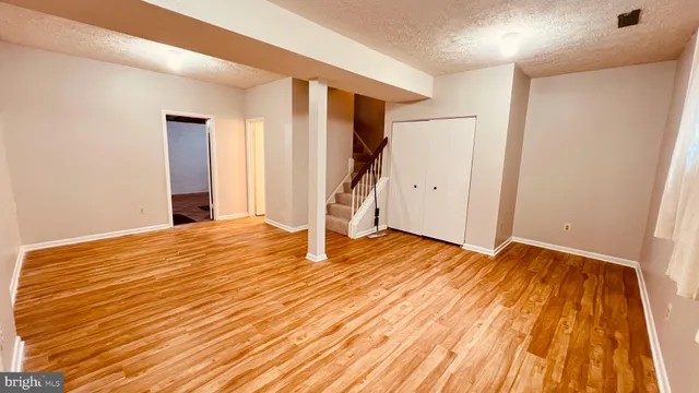 $3,250 | 7853 Muirfield Court, Potomac, MD 20854