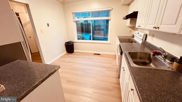 $3,250 | 7853 Muirfield Court, Potomac, MD 20854