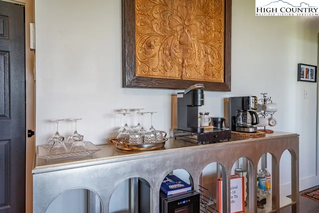 $435,000 | 315 Skyleaf Drive, Unit D18, Sugar Mountain, NC 28604