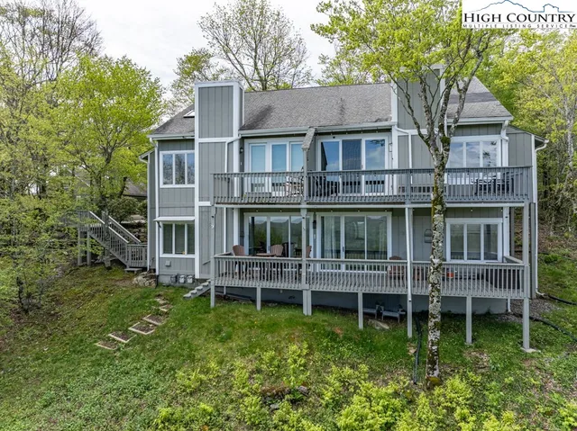 $435,000 | 315 Skyleaf Drive, Unit D18, Sugar Mountain, NC 28604