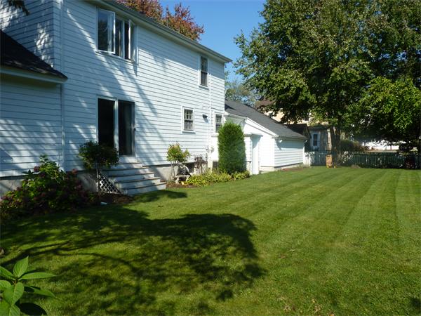 16 Van Greenby Road Lowell, MA 01851 - Photo 3 of 30 Gallery Image 3