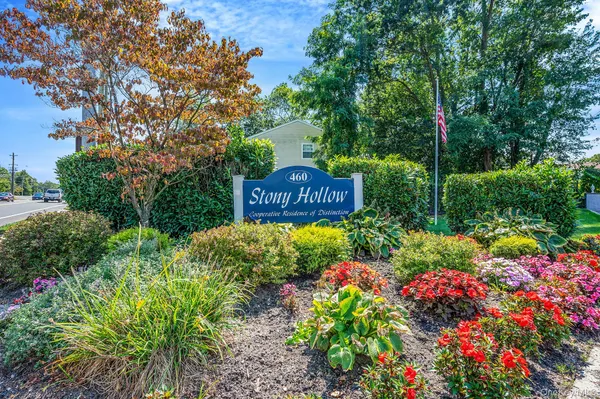 $215,000 | 460 Old Town Road, Unit 19H, Port Jefferson Station, NY 11776