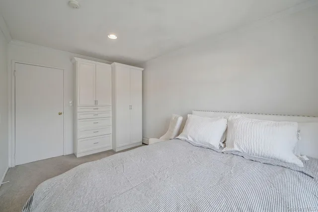 $229,000 | 460 Old Town Road, Unit 19H, Port Jefferson Station, NY 11776