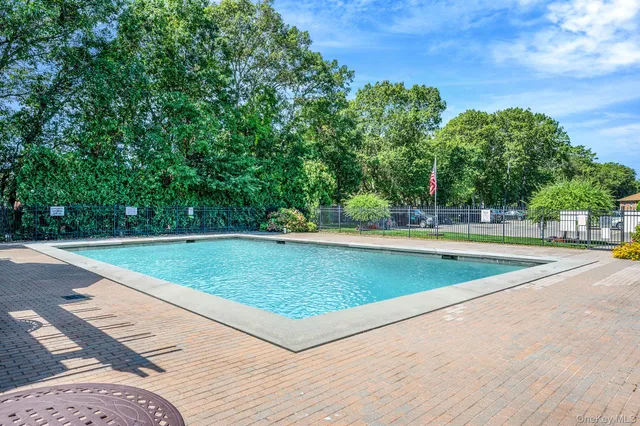 $229,000 | 460 Old Town Road, Unit 19H, Port Jefferson Station, NY 11776