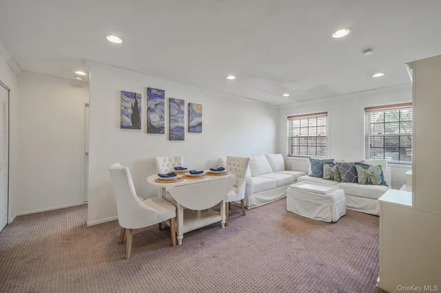 $229,000 | 460 Old Town Road, Unit 19H, Port Jefferson Station, NY 11776