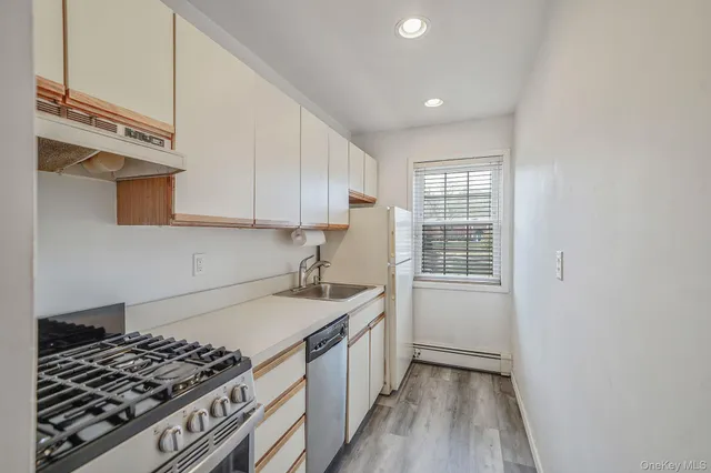 $229,000 | 460 Old Town Road, Unit 19H, Port Jefferson Station, NY 11776