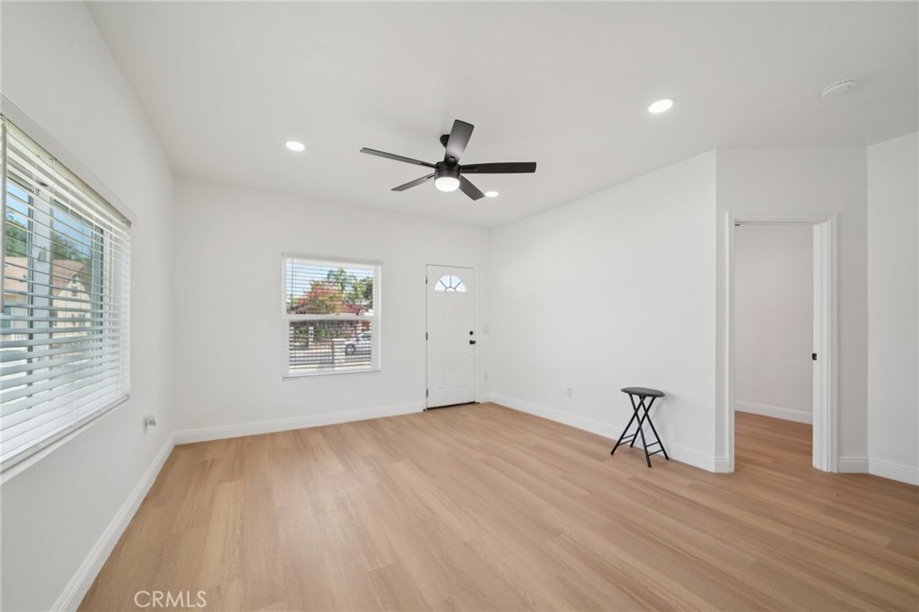 3882 Taft Street Riverside, CA 92503 - Photo 6 of 40