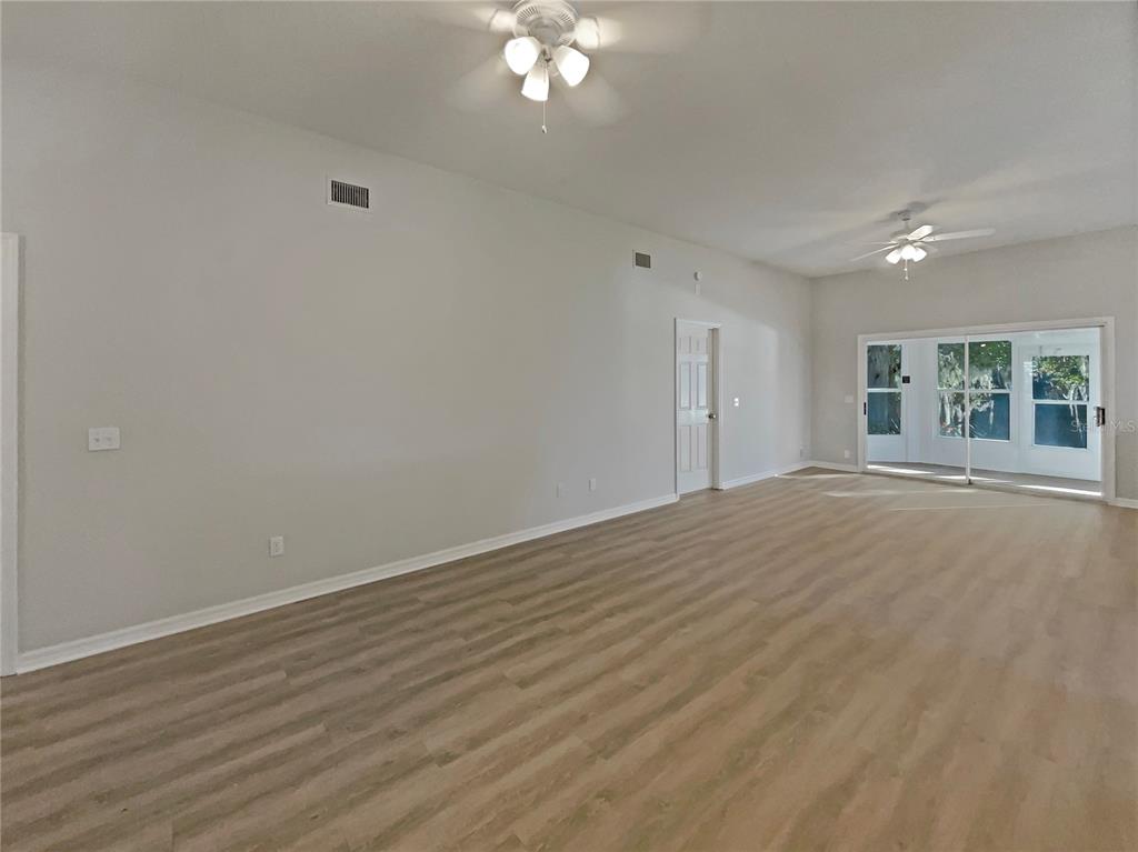 204 Baytree Boulevard Tavares, FL 32778 - Photo 10 of 25