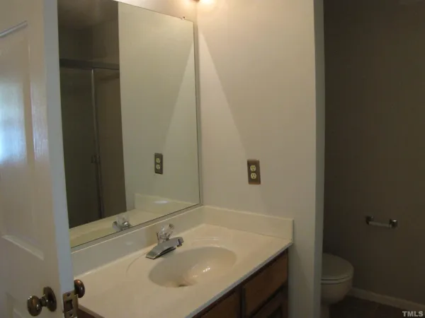 $2,000 | 315 Arlington Ridge, Cary, NC 27513