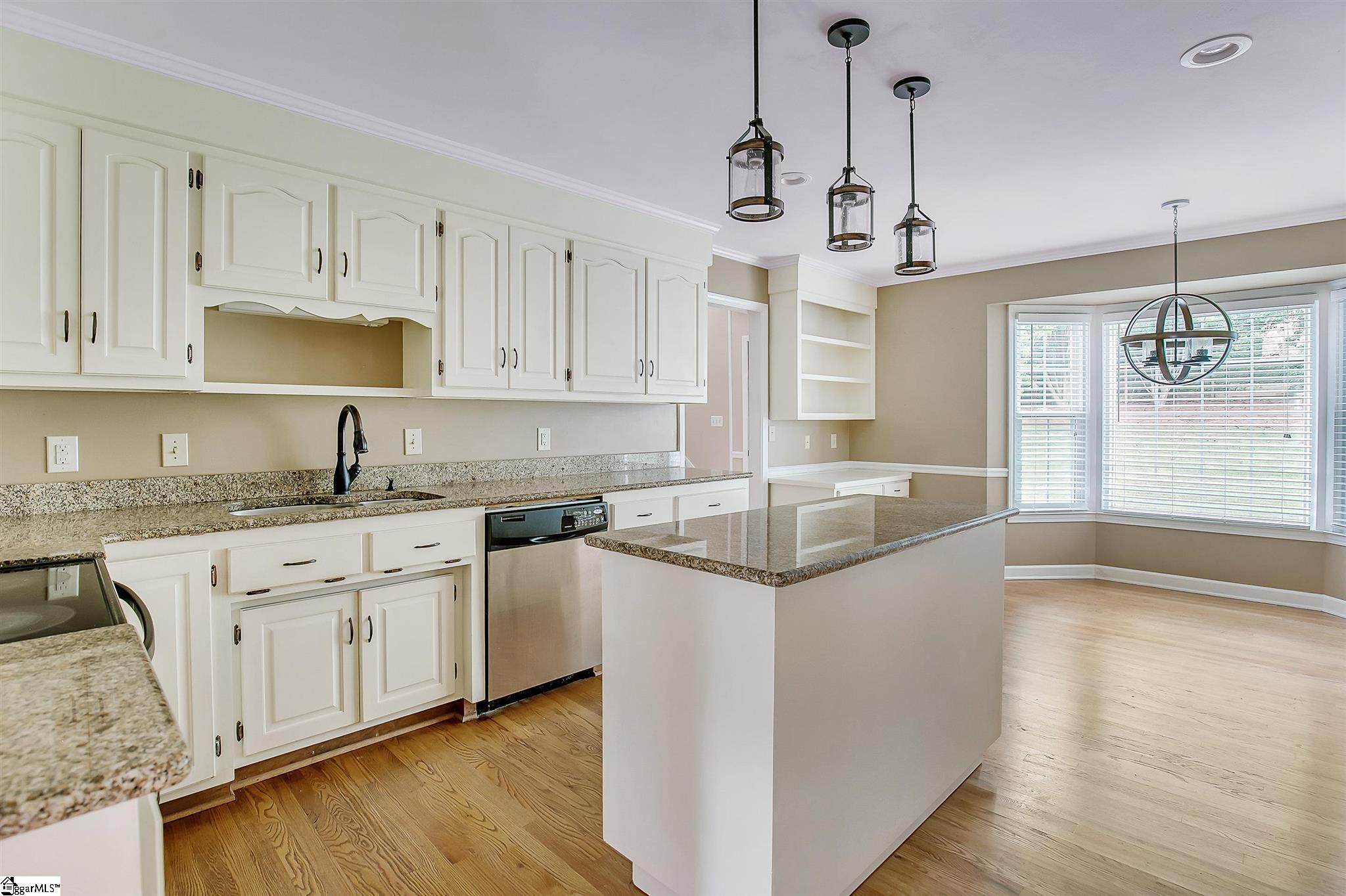 406 Sugar Mill Road Greer, SC 29650 - Photo 12 of 36 Gallery Image 12