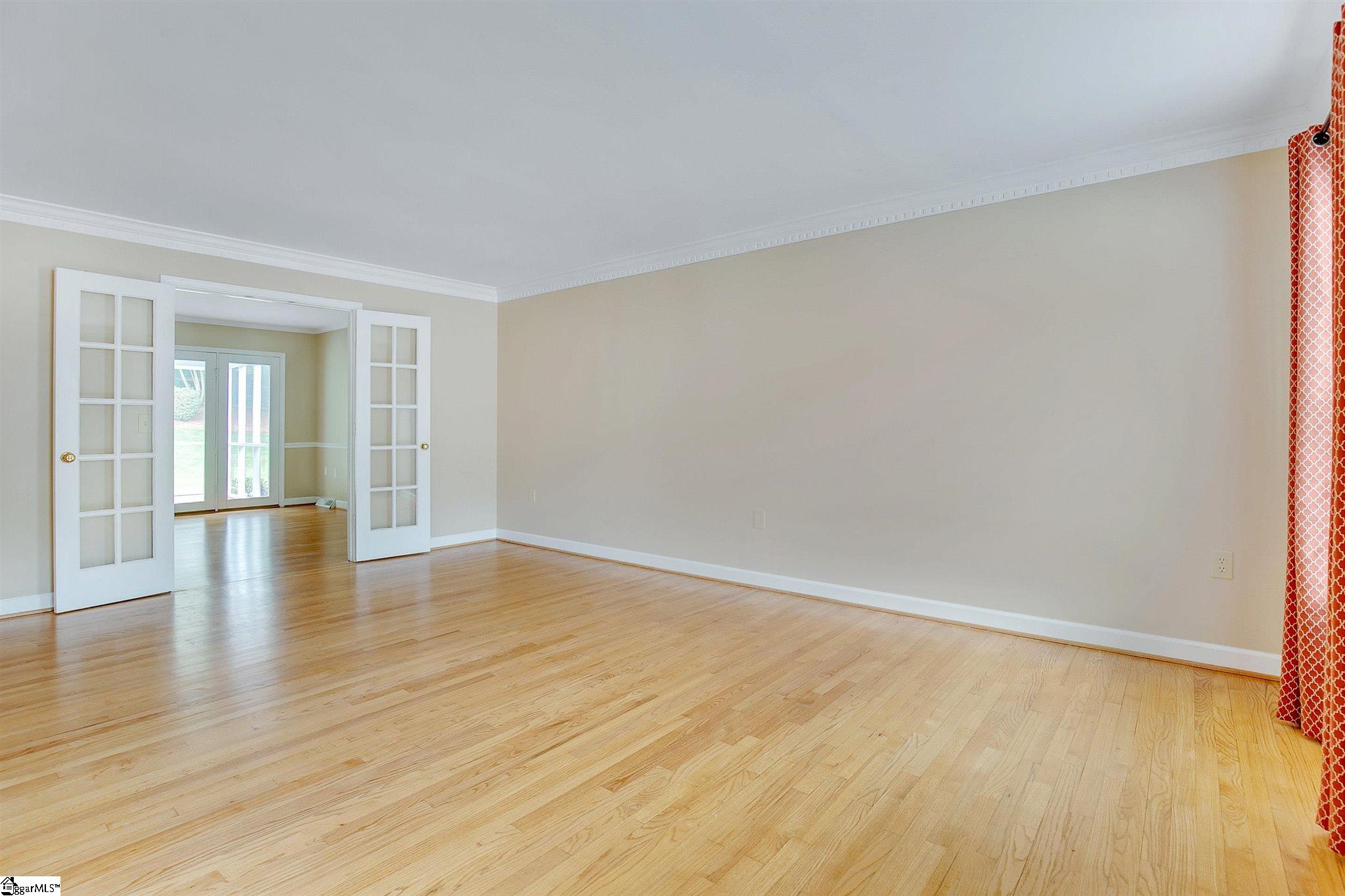406 Sugar Mill Road Greer, SC 29650 - Photo 13 of 36 Gallery Image 13