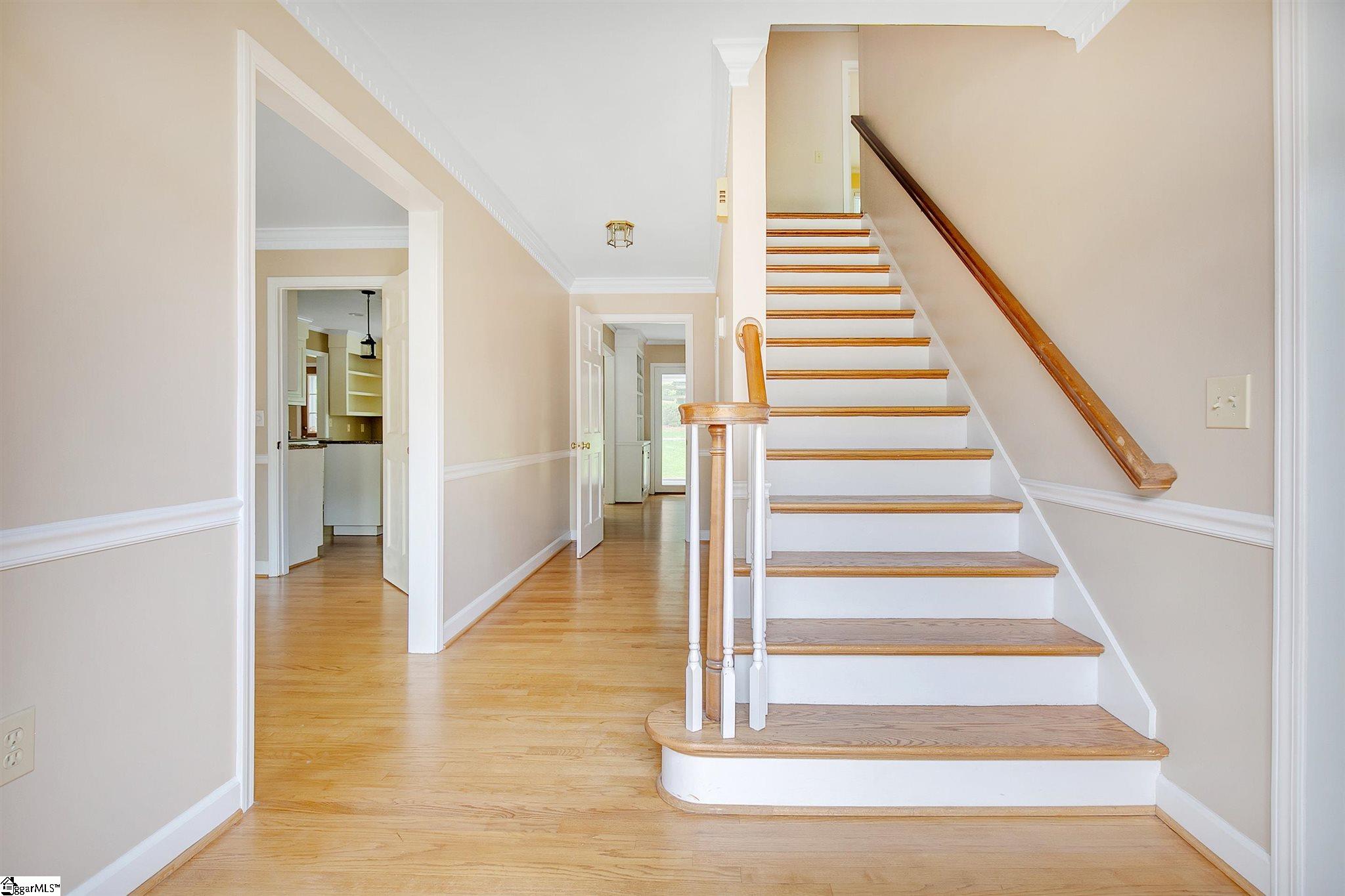 406 Sugar Mill Road Greer, SC 29650 - Photo 5 of 36 Gallery Image 5