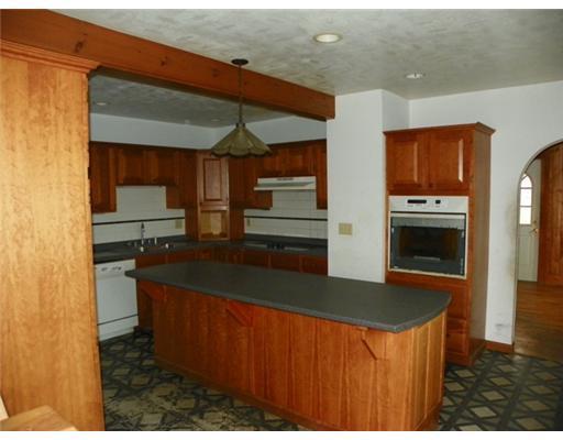 420 Lakewood Road Madison, ME 04950 - Photo 5 of 18 Kitchen.