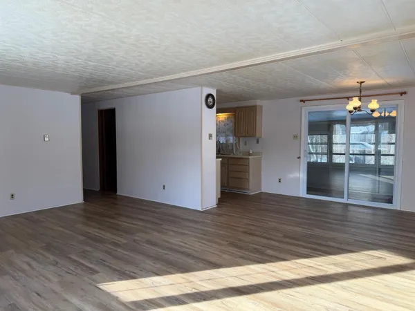 $155,000 | 22 Fairfield Drive, Concord, NH 03301