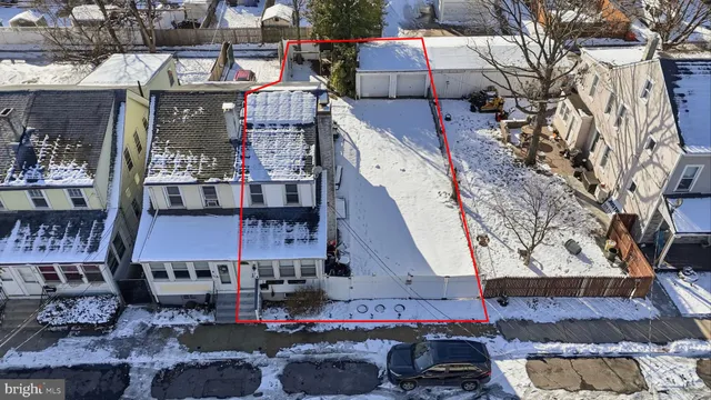 $245,000 | 921 Lyndale Avenue, Trenton, NJ 08629