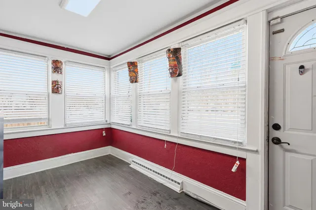 $245,000 | 921 Lyndale Avenue, Trenton, NJ 08629