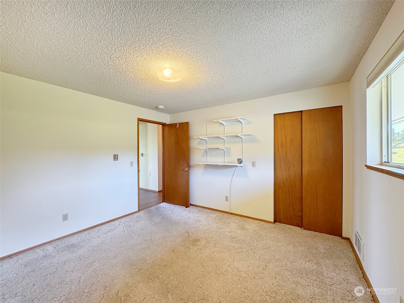 1301 South 3rd Avenue, Unit 3D Sequim, WA 98382 - Photo 16 of 40