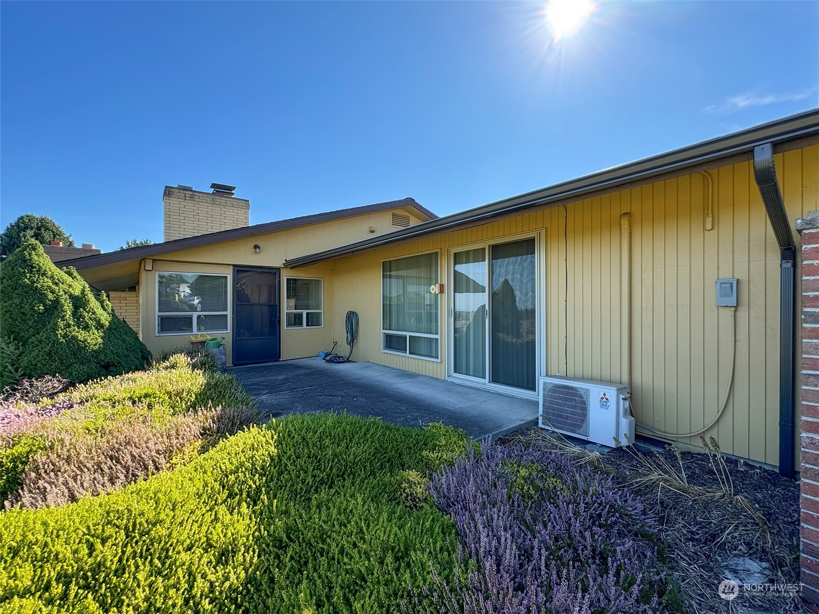 1301 South 3rd Avenue, Unit 3D Sequim, WA 98382 - Photo 3 of 40