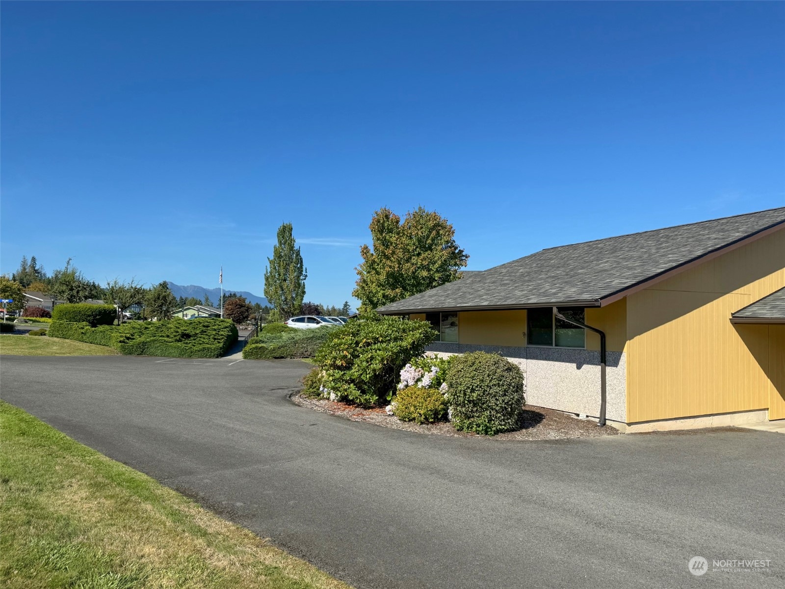 1301 South 3rd Avenue, Unit 3D Sequim, WA 98382 - Photo 32 of 40