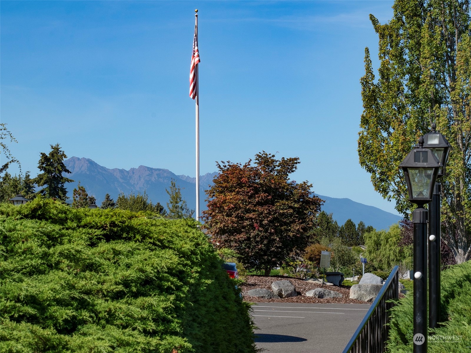1301 South 3rd Avenue, Unit 3D Sequim, WA 98382 - Photo 33 of 40