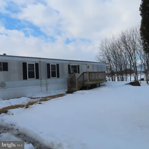 $1,100 | 5687 2nd Street, Chambersburg, PA 17202