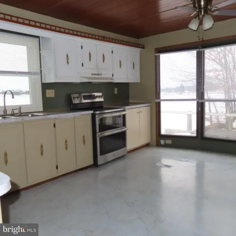 $1,100 | 5687 2nd Street, Chambersburg, PA 17202