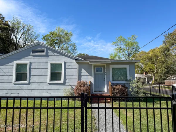 $2,300 | 1368 Rensselaer Avenue, Jacksonville, FL 32205