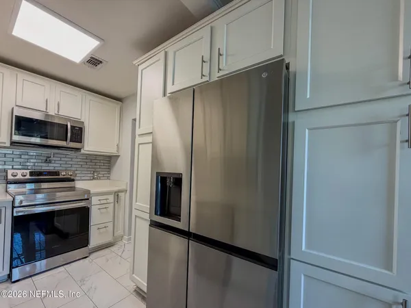 $2,300 | 1368 Rensselaer Avenue, Jacksonville, FL 32205