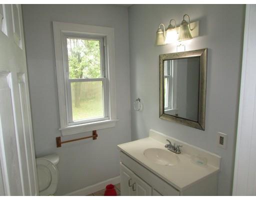44 Duryea Street Springfield, MA 01104 - Photo 5 of 9