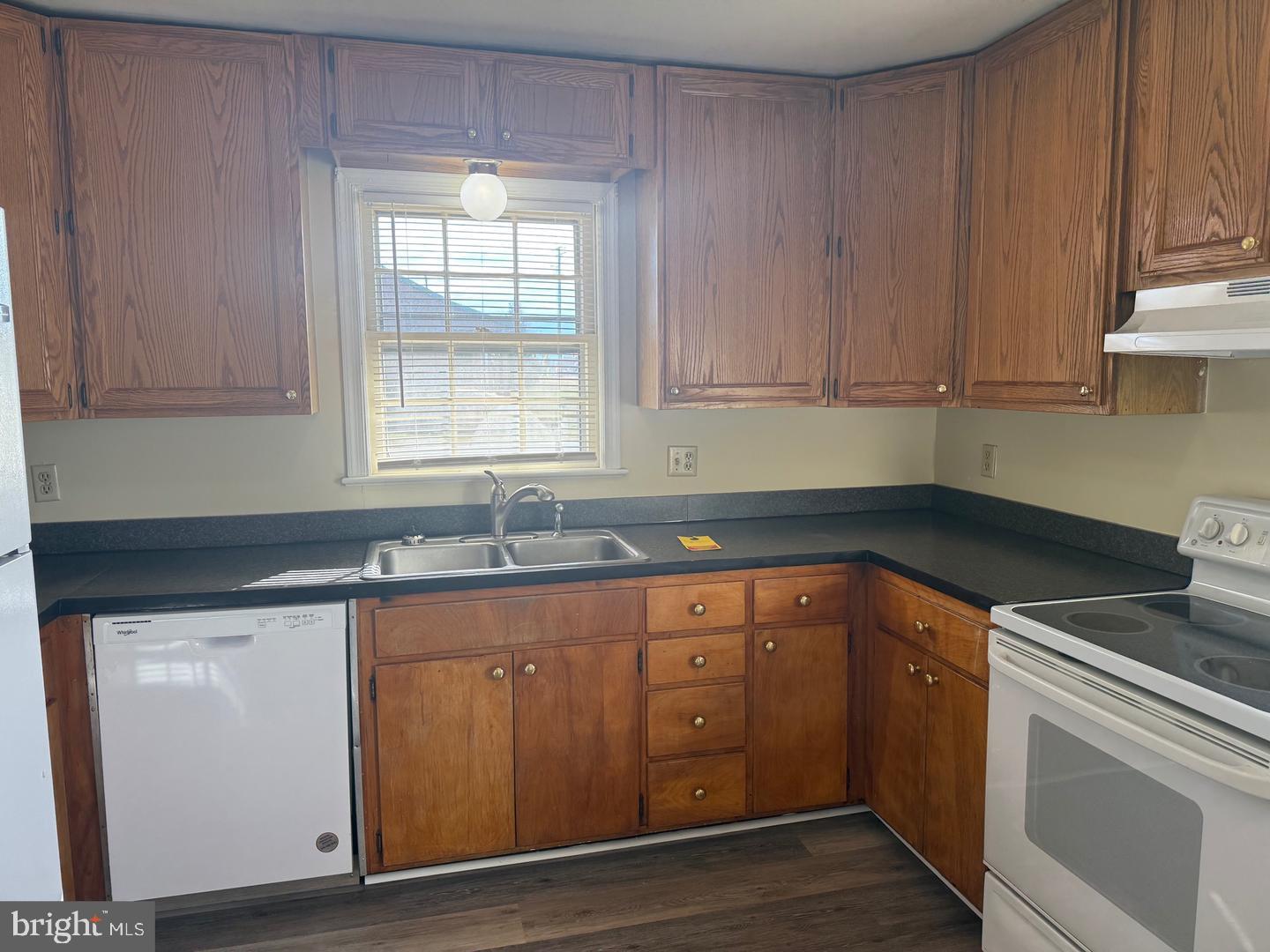 1010 Bernstein Road Fredericksburg, VA 22407 - Photo 8 of 22 Kitchen