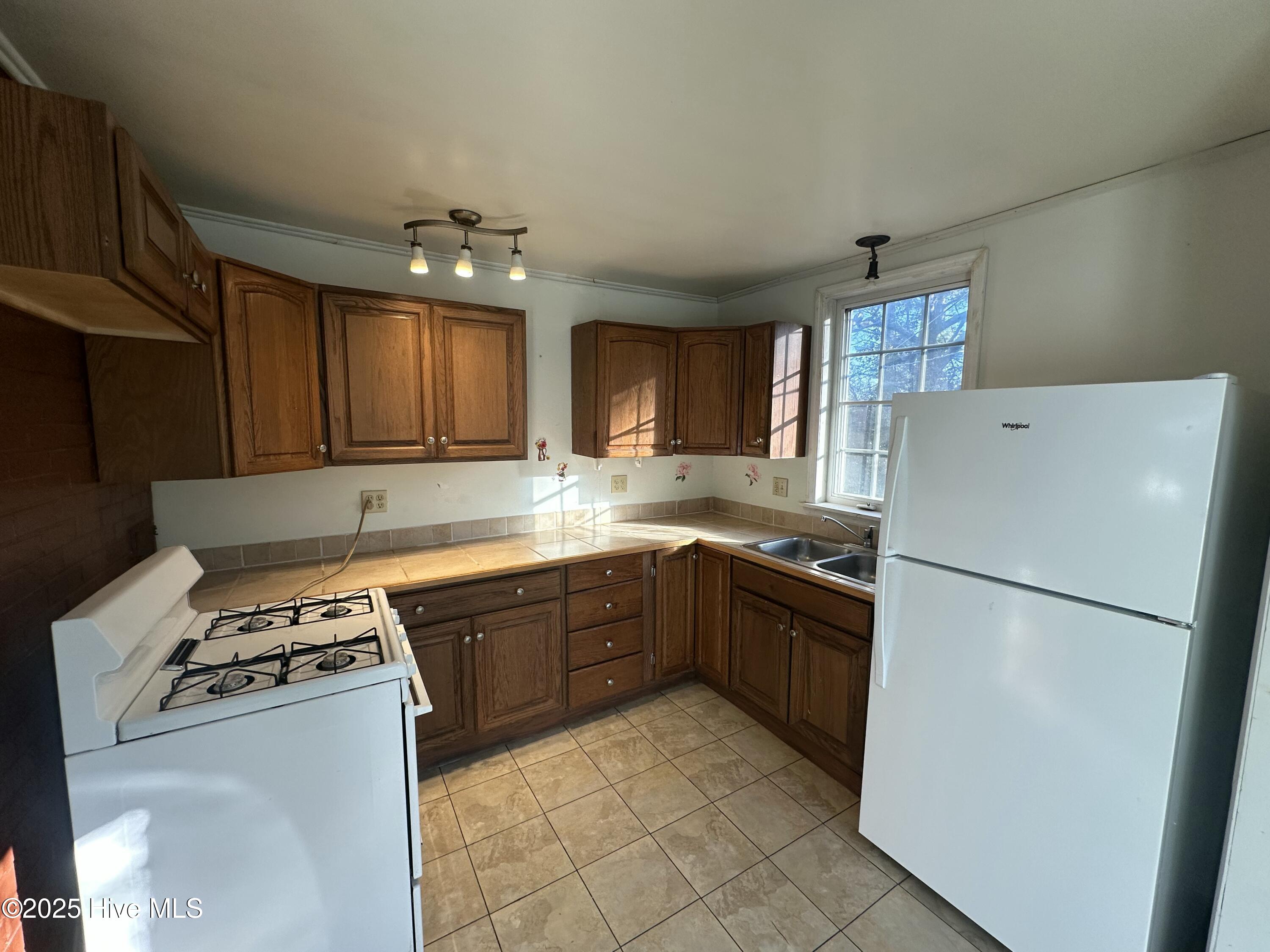 4044 Highway 11 Willard, NC 28478 - Photo 5 of 13 IMG_6709