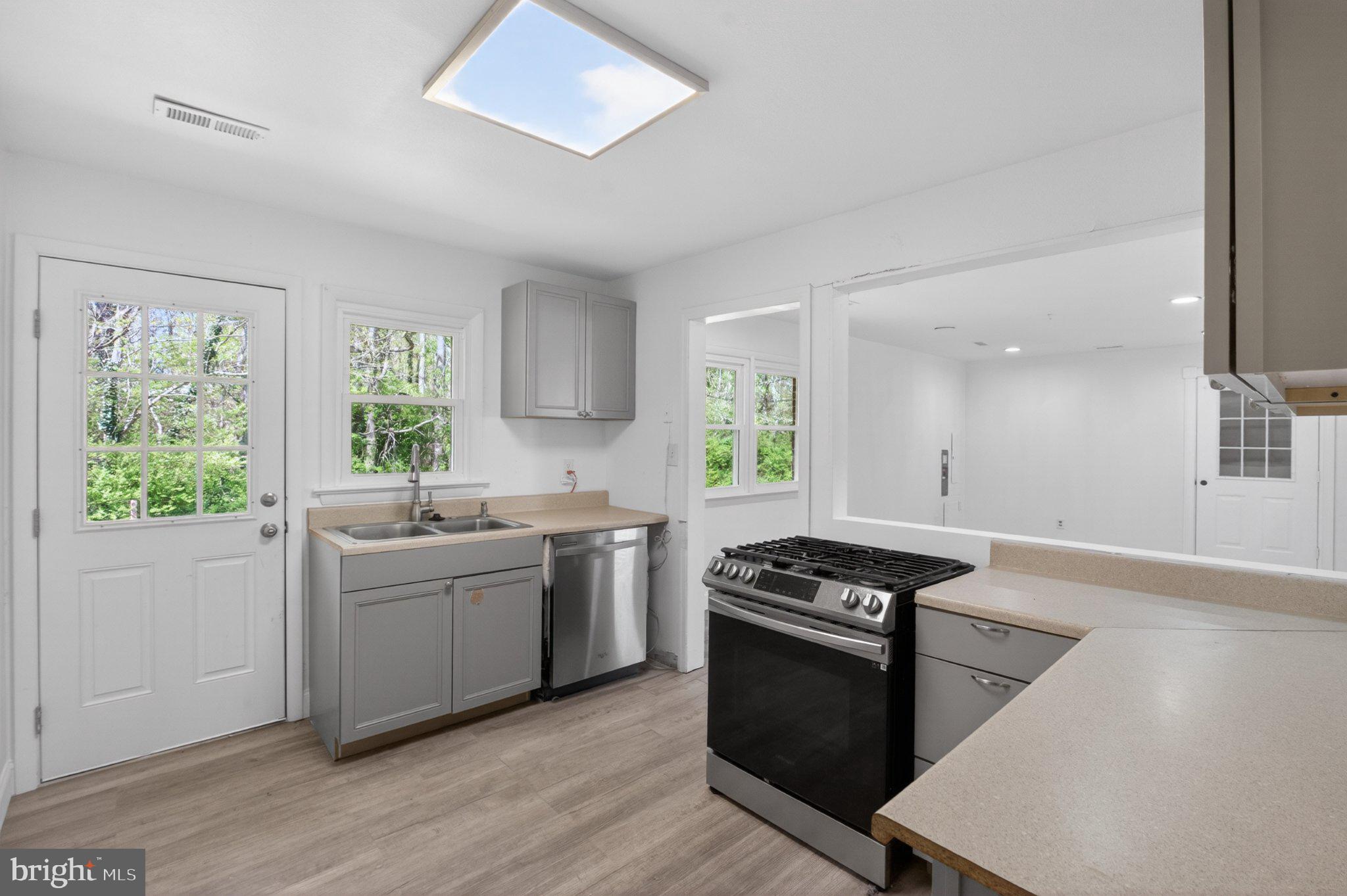 45278 Cove Manor Road California, MD 20619 - Photo 12 of 26 Bright and airy modern kitchen space.