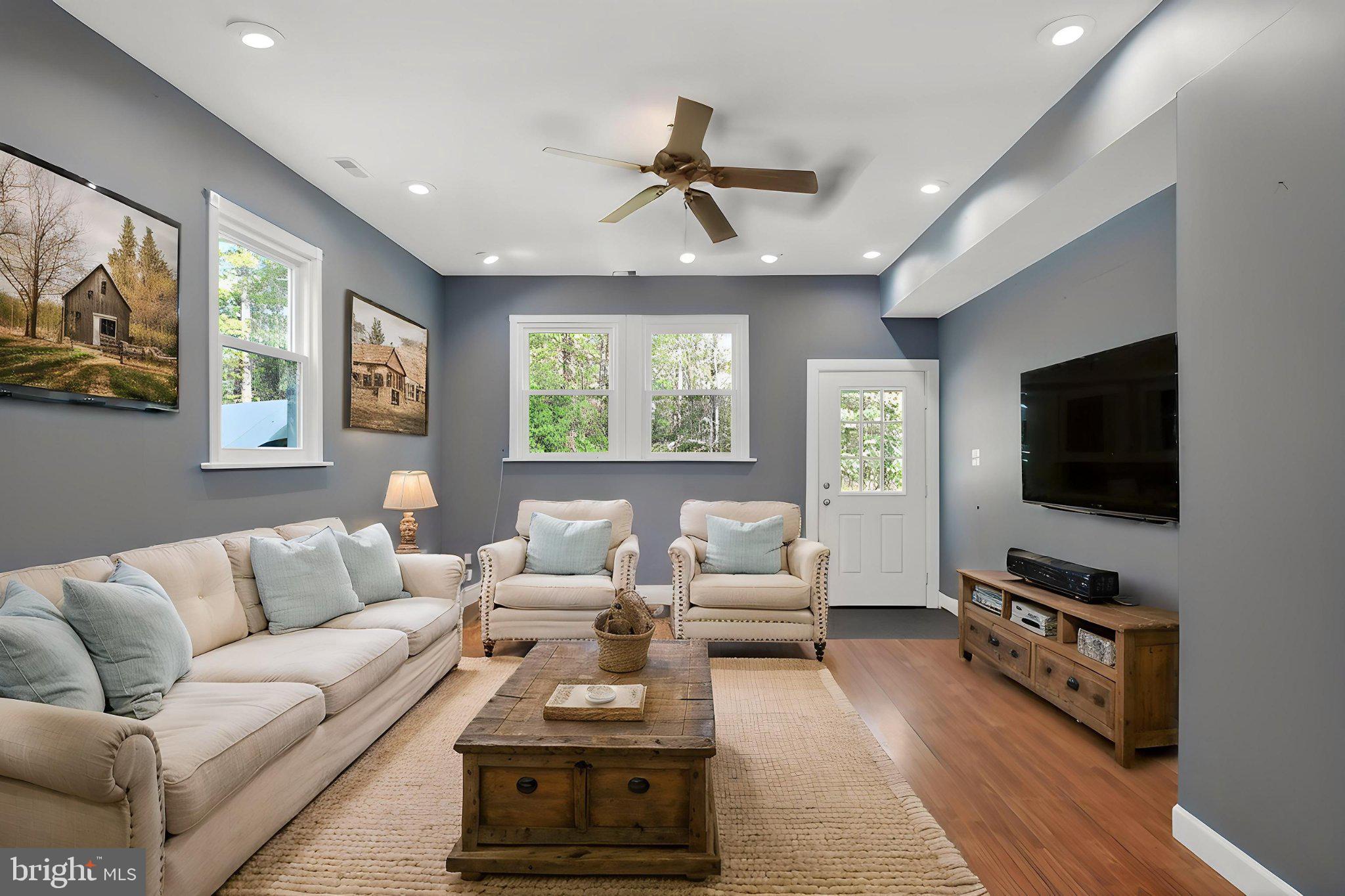 45278 Cove Manor Road California, MD 20619 - Photo 19 of 26 Virtually staged.