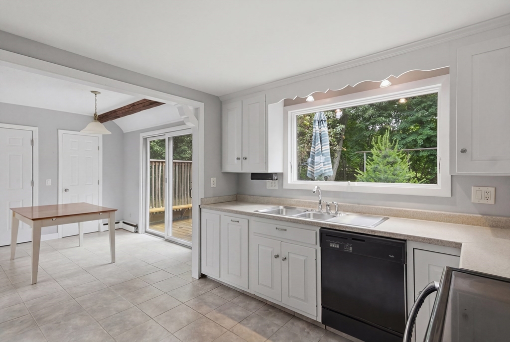 18 Forrest Road Topsfield, MA 01983 - Photo 17 of 38