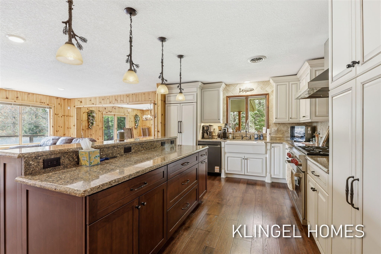 1065 South Mc Masters Bridge Road Roscommon, MI 48653 - Photo 10 of 55