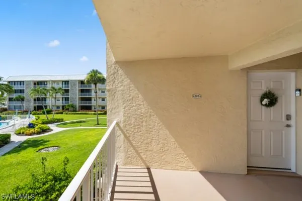 $10,000 | 3000 Gulf Shore Boulevard North, Unit 207, Naples, FL 34103