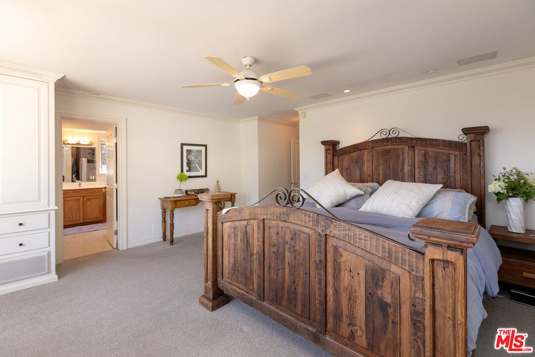 10935 Alta View Drive Studio City, CA 91604 - Photo 21 of 45