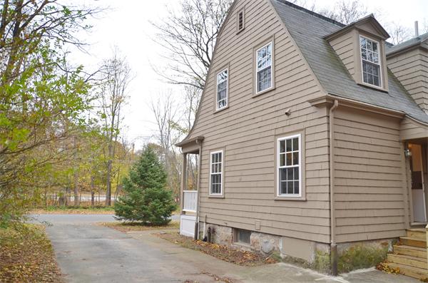 20 Riverina Road Andover, MA 01810 - Photo 26 of 29 Gallery Image 26
