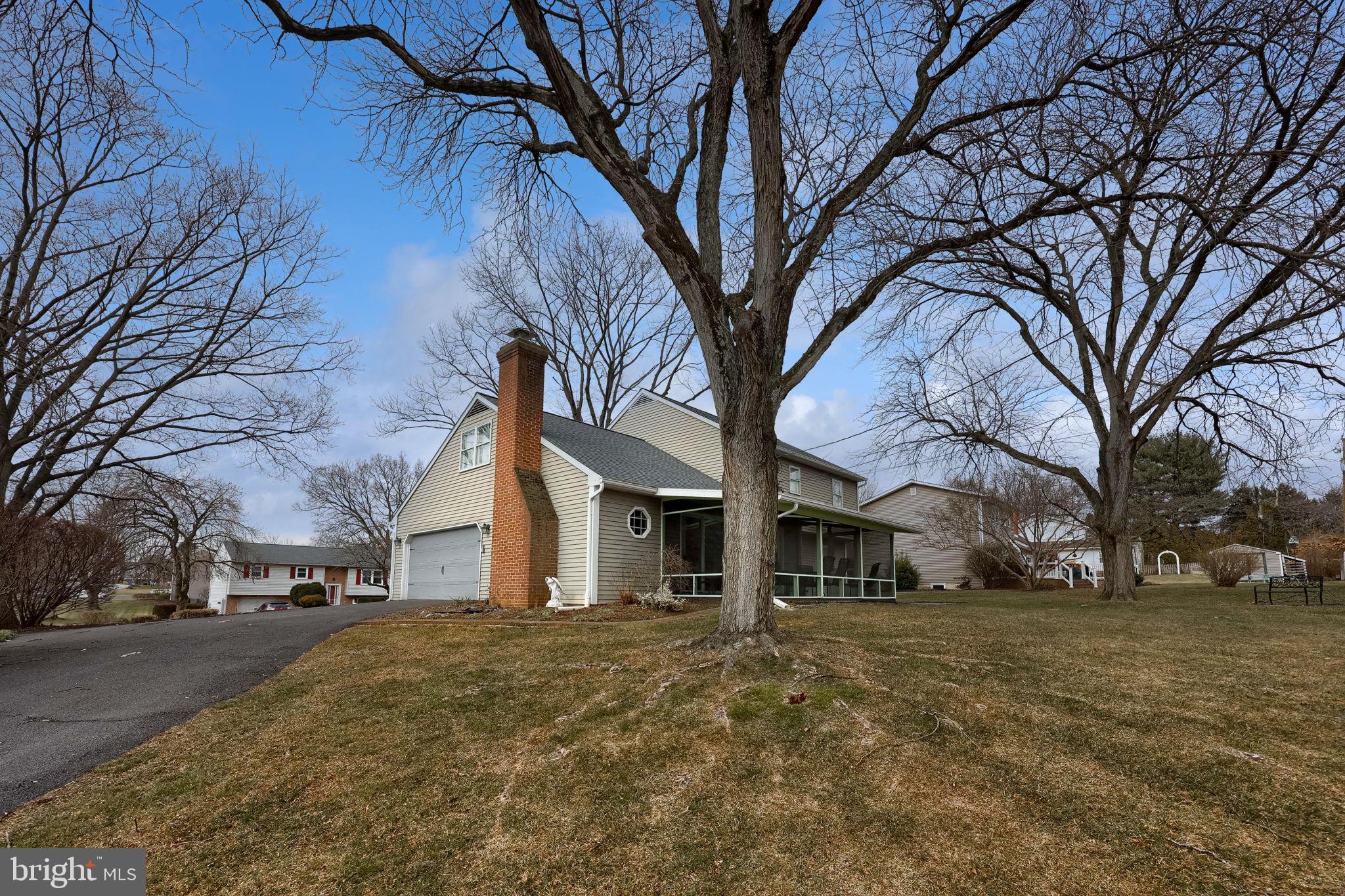 1800 North Eden Road Lancaster, PA 17601 - Photo 6 of 38 Gallery Image 6