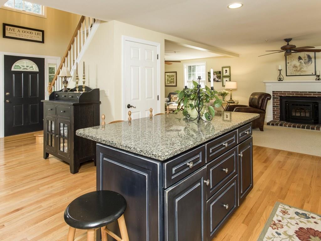 8 Arbor Road Falmouth, ME 04105 - Photo 11 of 35 Photo