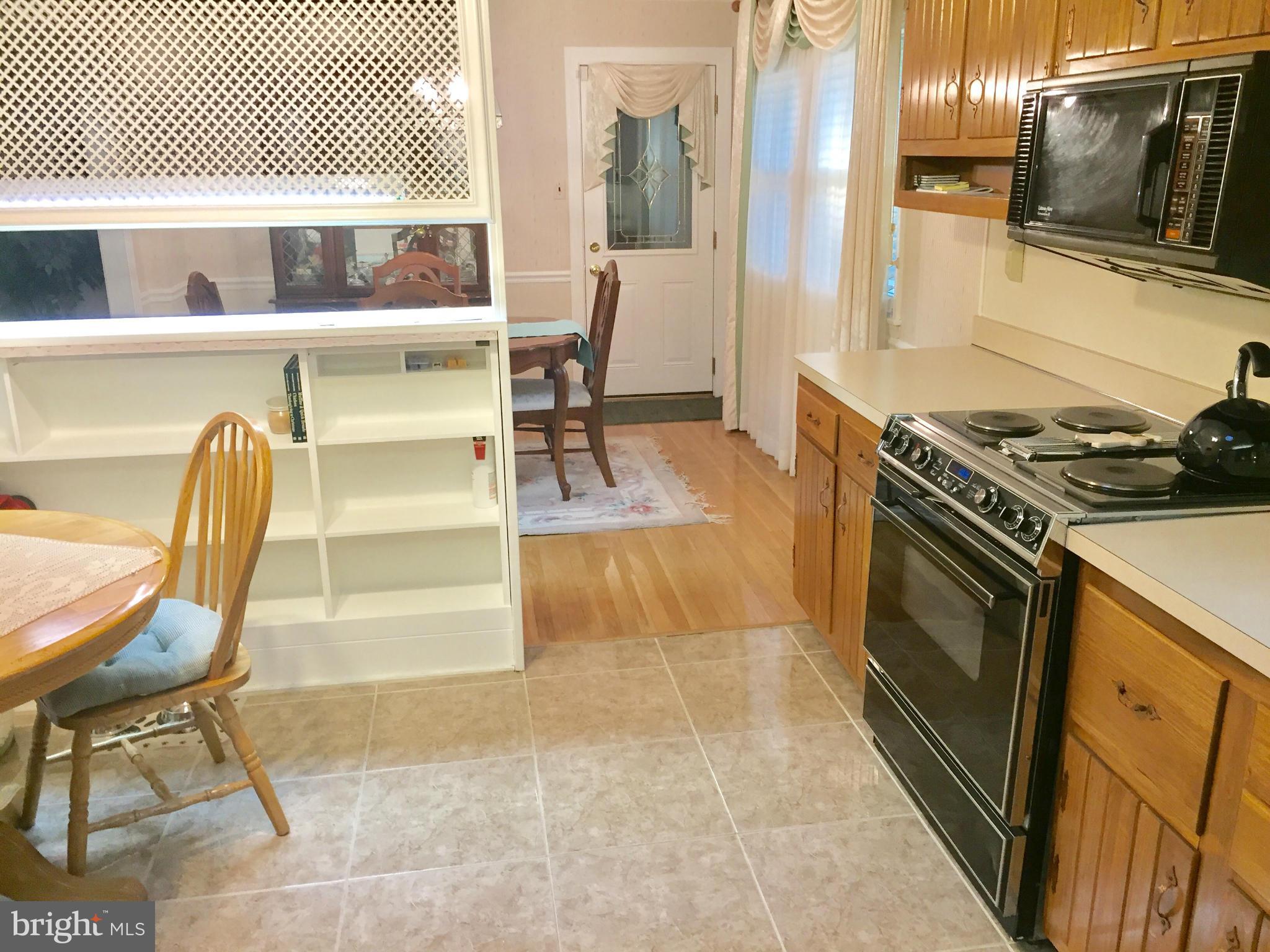 3120 Castleleigh Road Silver Spring, MD 20904 - Photo 7 of 30 Kitchen