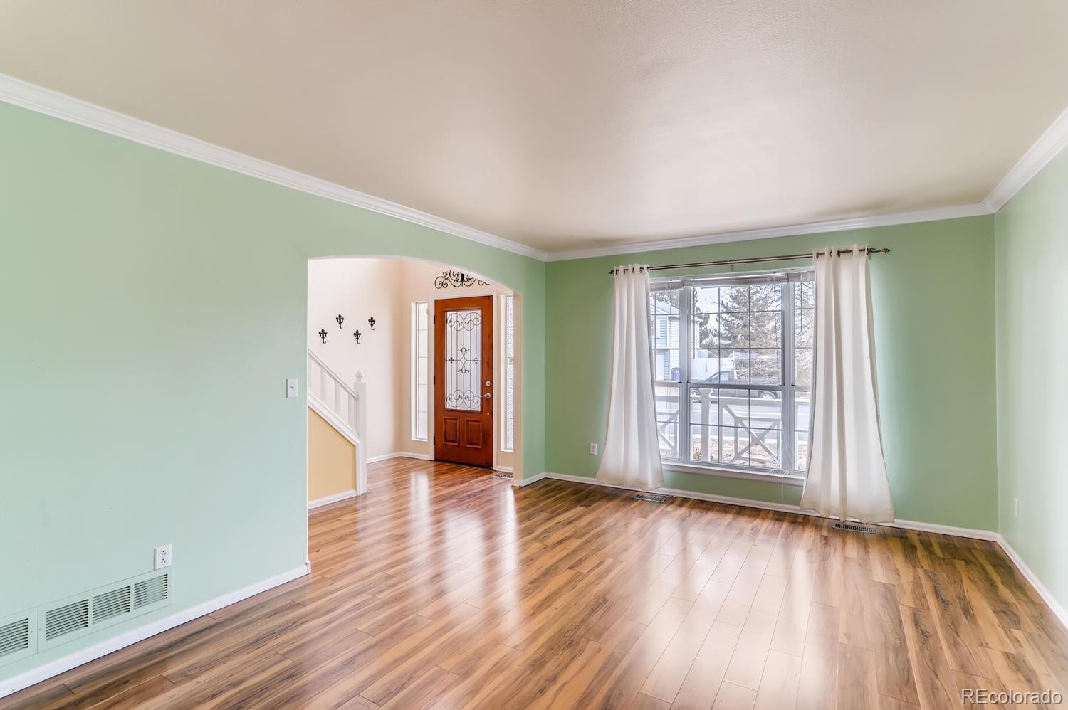 10359 Oak Street Westminster, CO 80021 - Photo 6 of 25