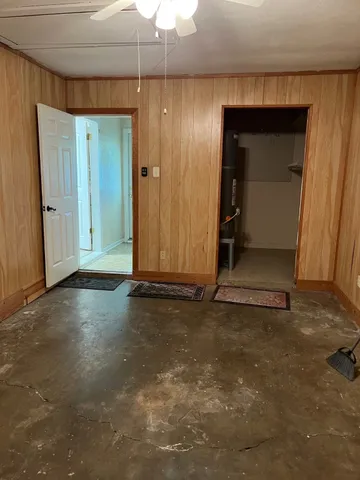 $1,750 | 110 Oleander Street, Lake Jackson, TX 77566