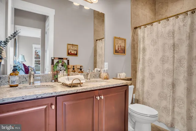 a view of a workspace with furniture