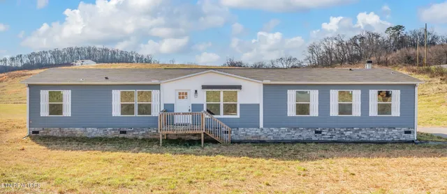 $299,900 | 1486 Howell River Road, Rutledge, TN 37861