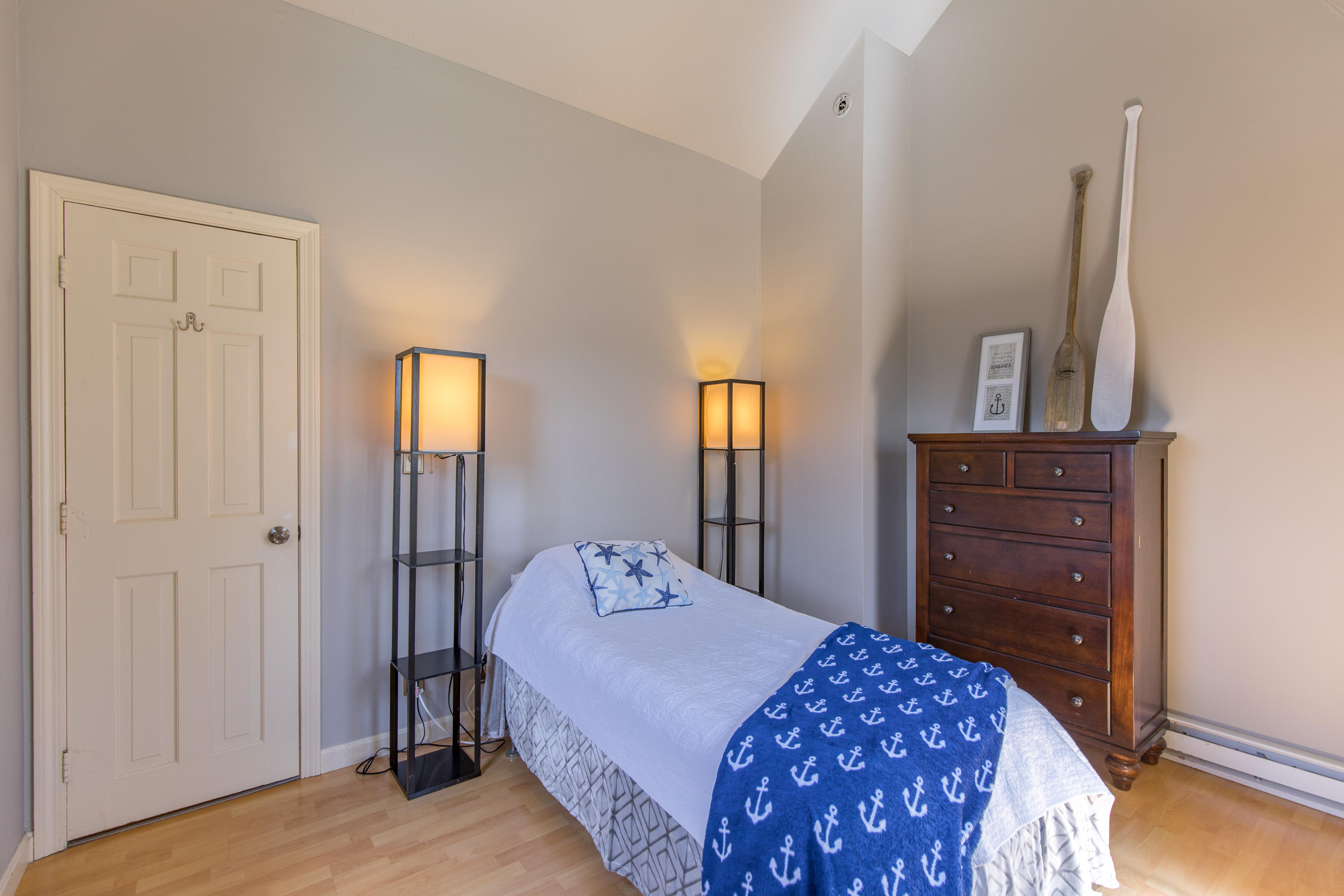 140 Sligo Road Yarmouth, ME 04096 - Photo 32 of 43 140 Sligo Road Yarmouth-55