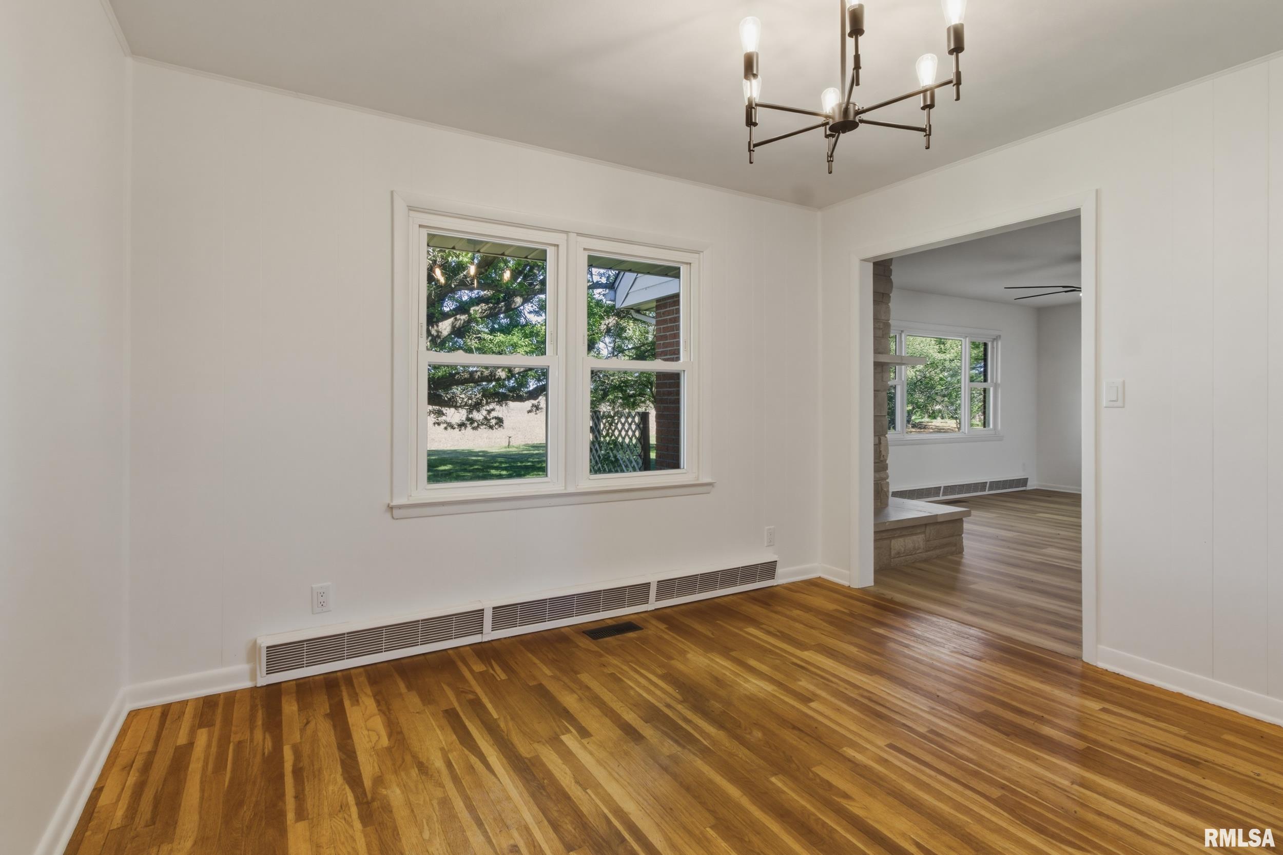 15465 Highway 67 Macomb, IL 61455 - Photo 3 of 40