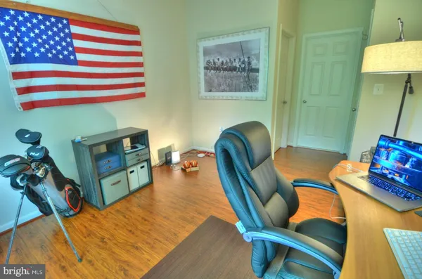 $2,750 | 1501 North Point Drive, Unit 202, Reston, VA 20194