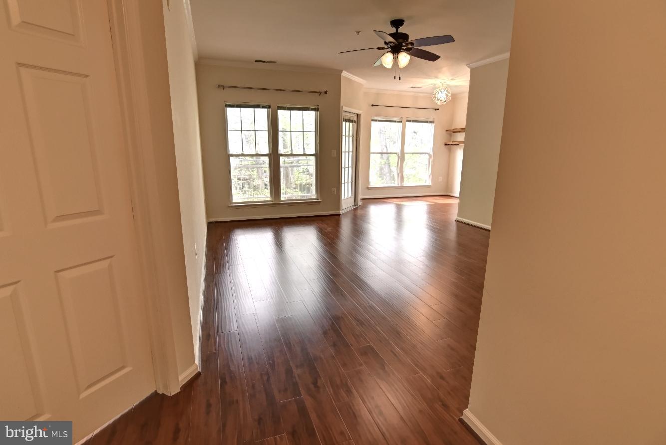 1501 North Point Drive, Unit 202 Reston, VA 20194 - Photo 5 of 57